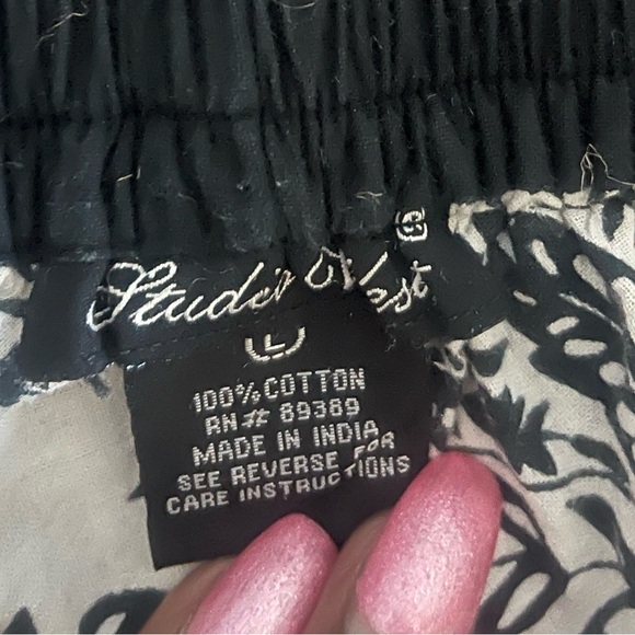 Studio West Black and White Patterned A-Line Skirt - Picture 6 of 6